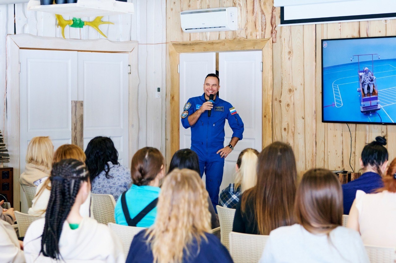 Партнерский уикенд для Росбанк Авто